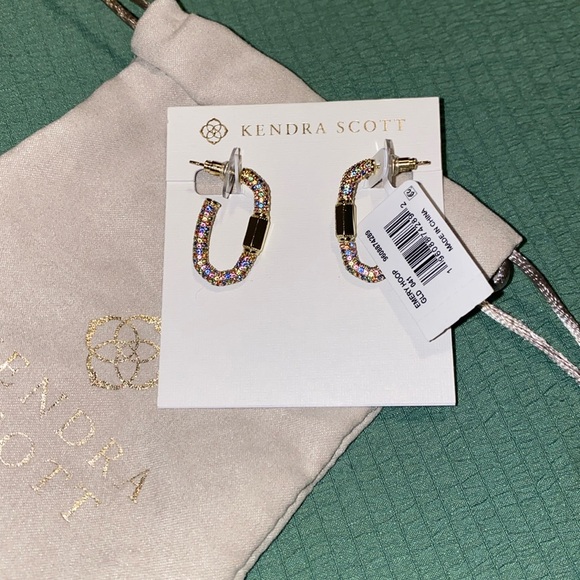 Kendra Scott earrings - Picture 1 of 4